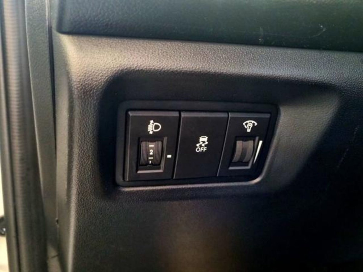 Hyundai i20 1.2 5p. Sound Edition (11)
