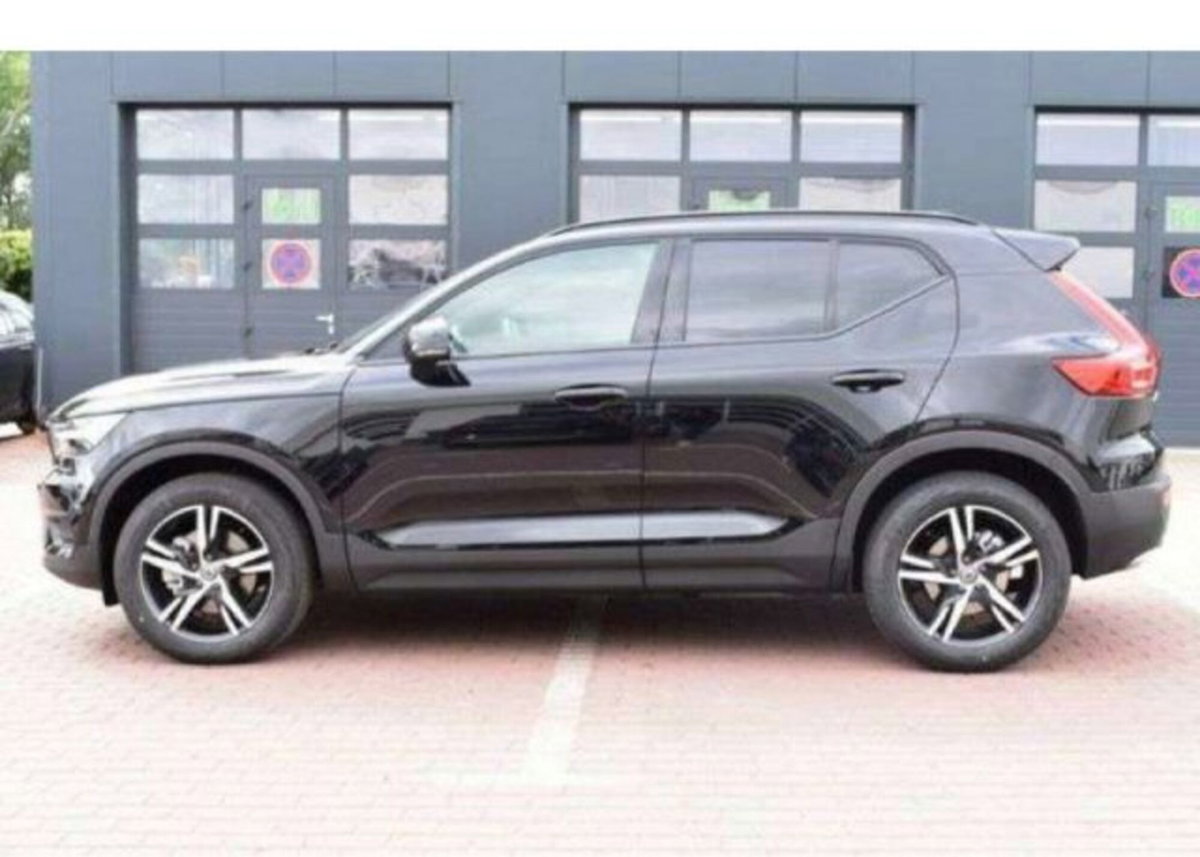 Volvo XC40 D3 Geartronic R-design (4)