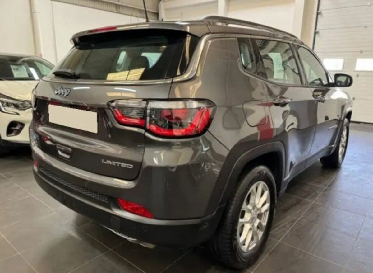 Jeep Compass 1.3 T4 190CV PHEV AT6 4xe Limited (5)