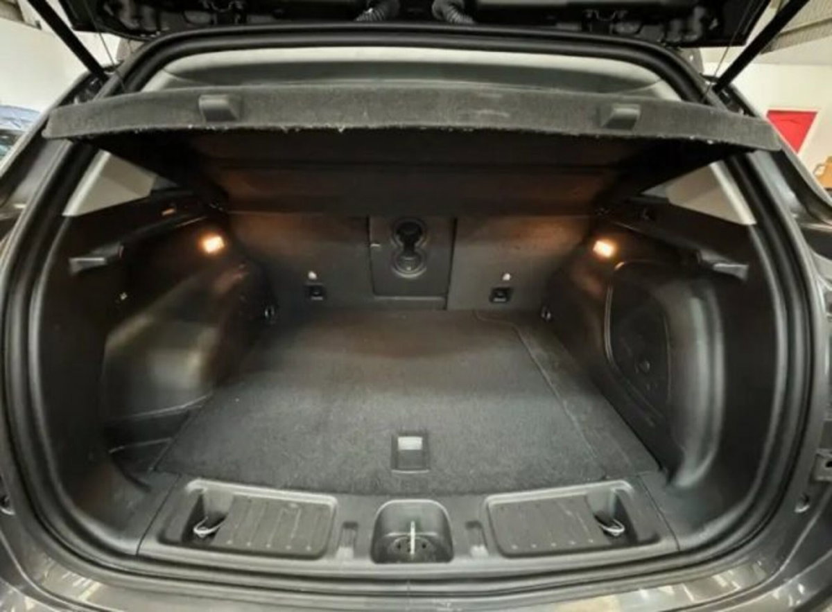Jeep Compass 1.3 T4 190CV PHEV AT6 4xe Limited (7)