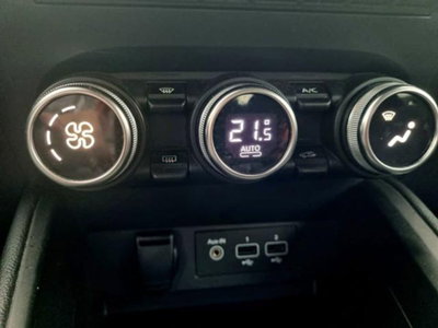 Renault Clio TCe 90 CV 5 porte Zen (14)