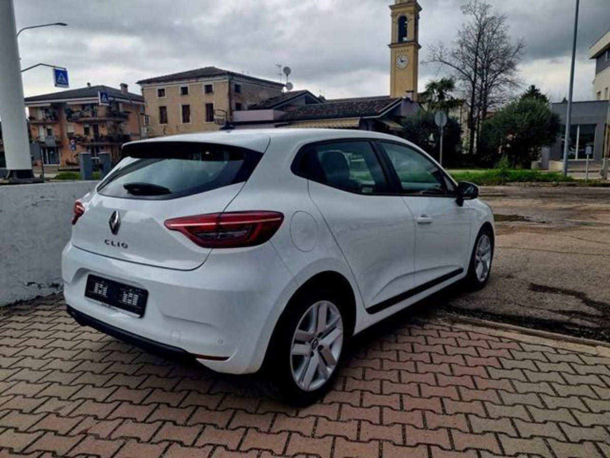 Renault Clio TCe 90 CV 5 porte Zen (3)