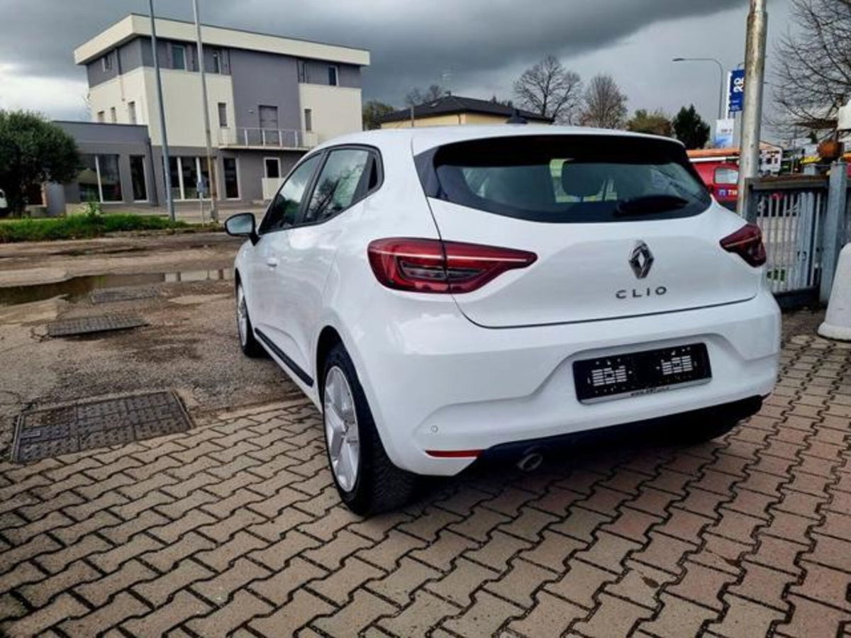 Renault Clio TCe 90 CV 5 porte Zen (5)