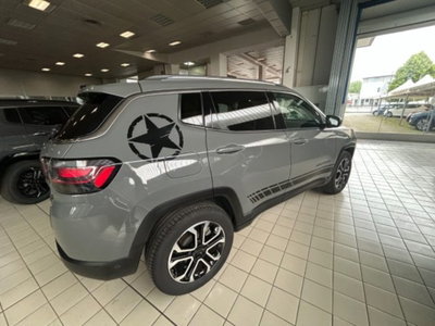 Jeep Compass 1.3 T4 190CV PHEV AT6 4xe Limited (4)