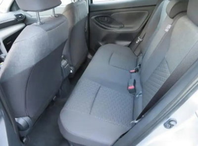 Toyota Yaris Cross 1.5h GR Sport Black Sky fwd 116cv e-cvt (6)