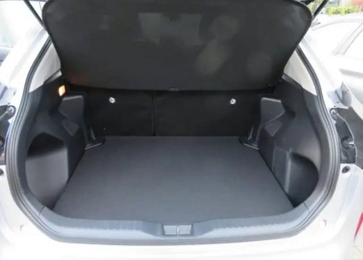 Toyota Yaris Cross 1.5h GR Sport Black Sky fwd 116cv e-cvt (7)
