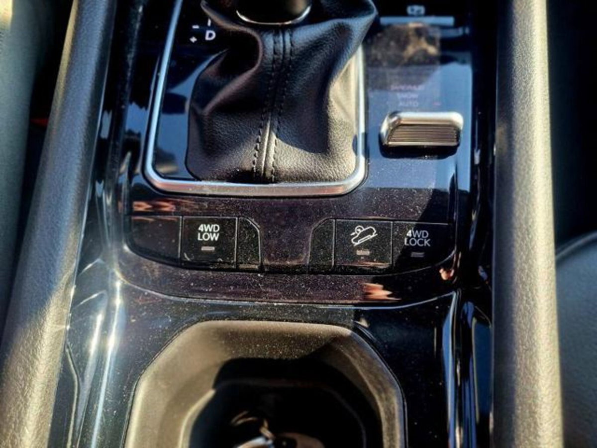 Jeep Compass 1.3 T4 190CV PHEV AT6 4xe Limited (13)