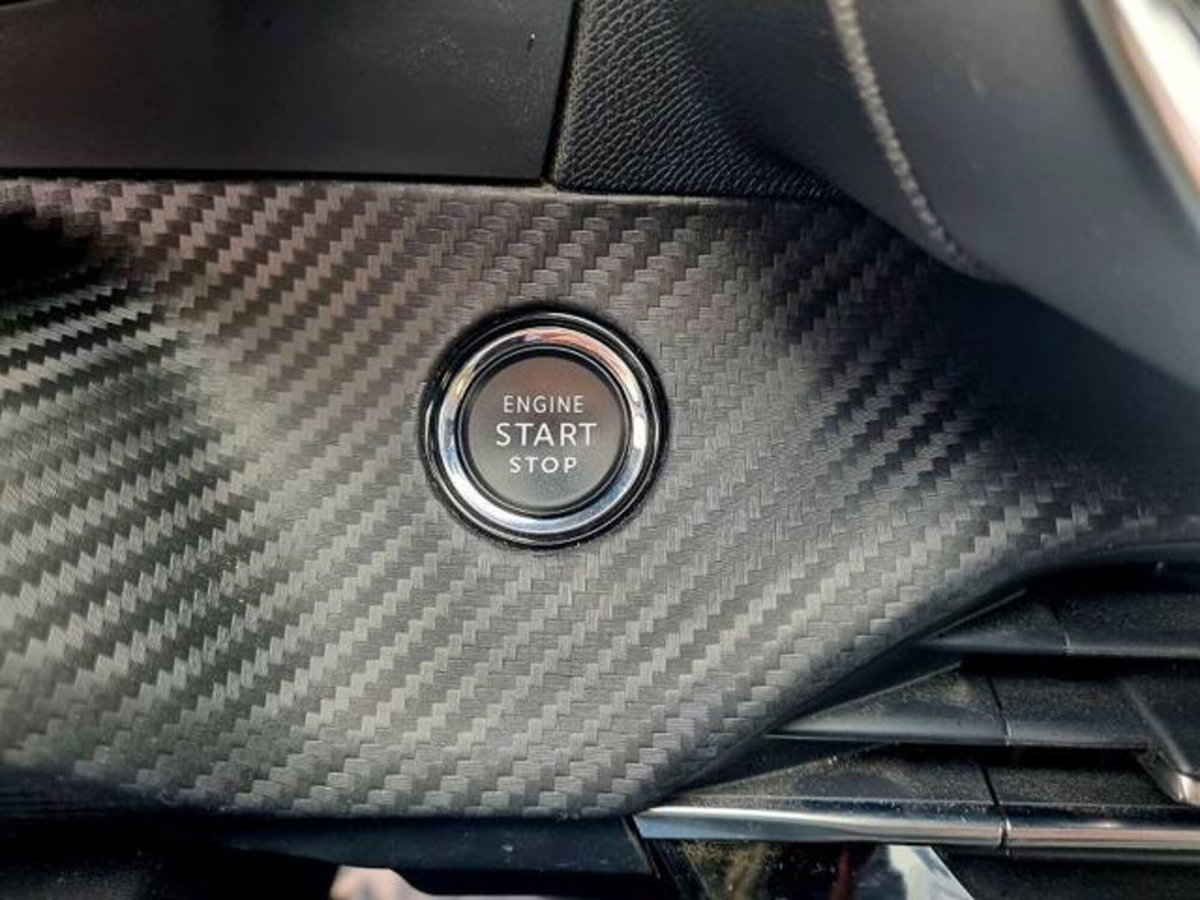 Peugeot 208 PureTech 100 Stop&Start EAT8 5 porte Allure Navi Pack (20)