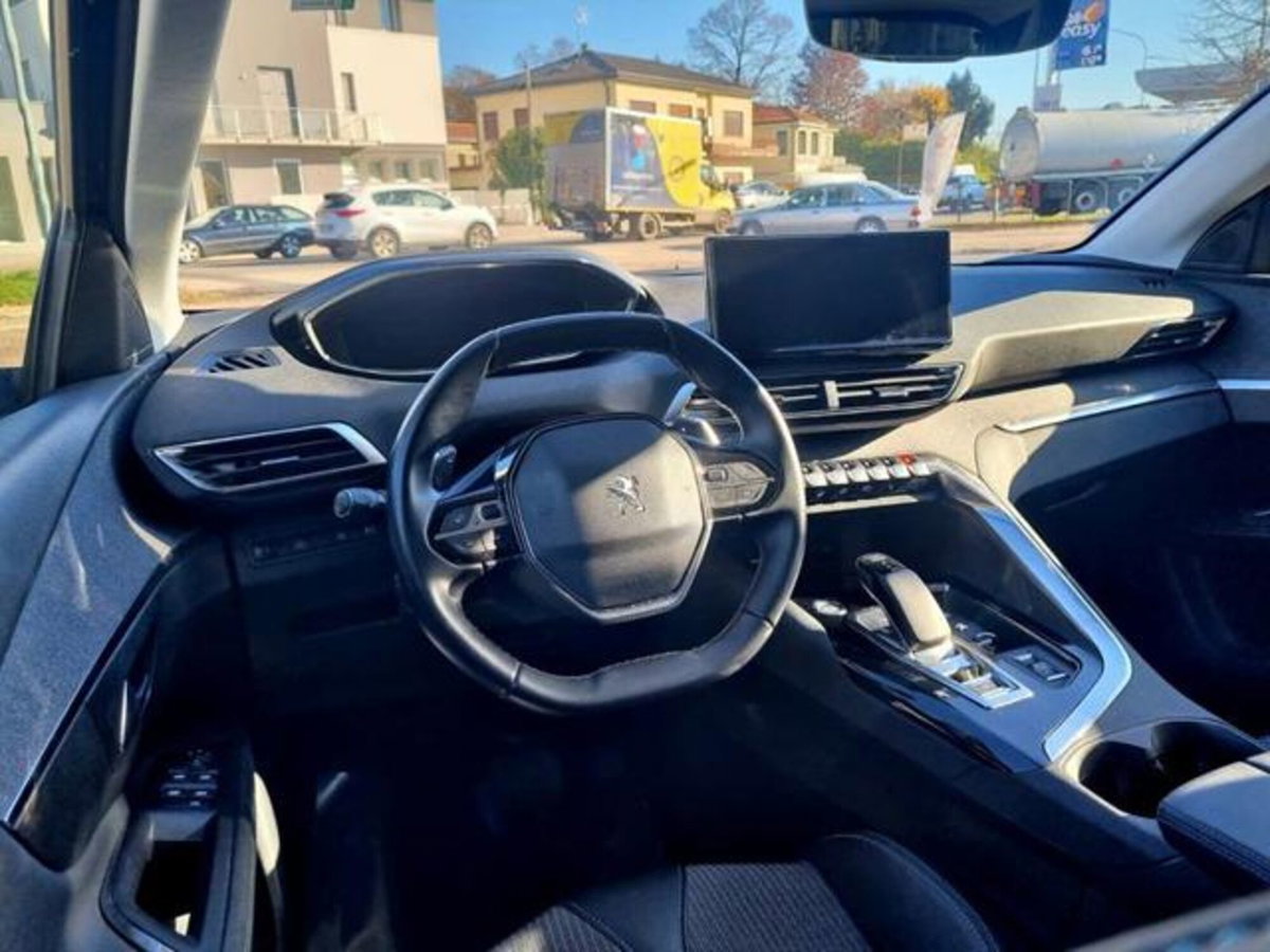 Peugeot 3008 Hybrid 225 e-EAT8 Allure Pack (13)