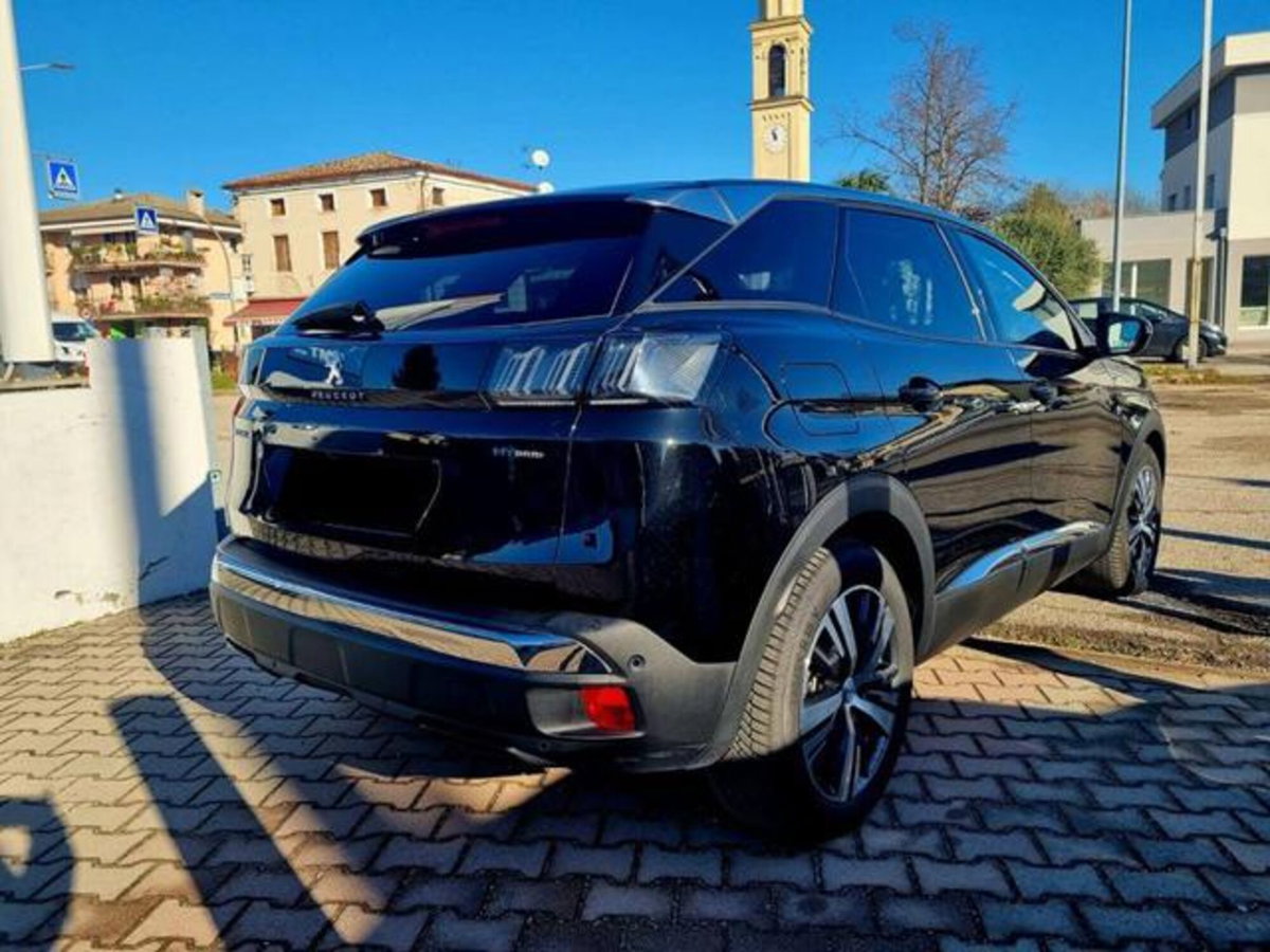 Peugeot 3008 Hybrid 225 e-EAT8 Allure Pack (3)