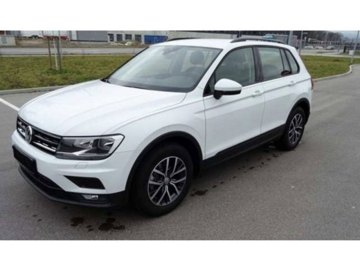 Volkswagen Tiguan 1.6 TDI SCR Urban BlueMotion Technology (2)