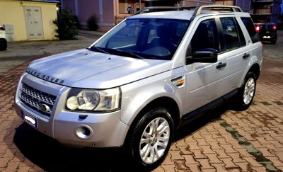 Land Rover Freelander 2.2 TD4 S.W. HSE usata