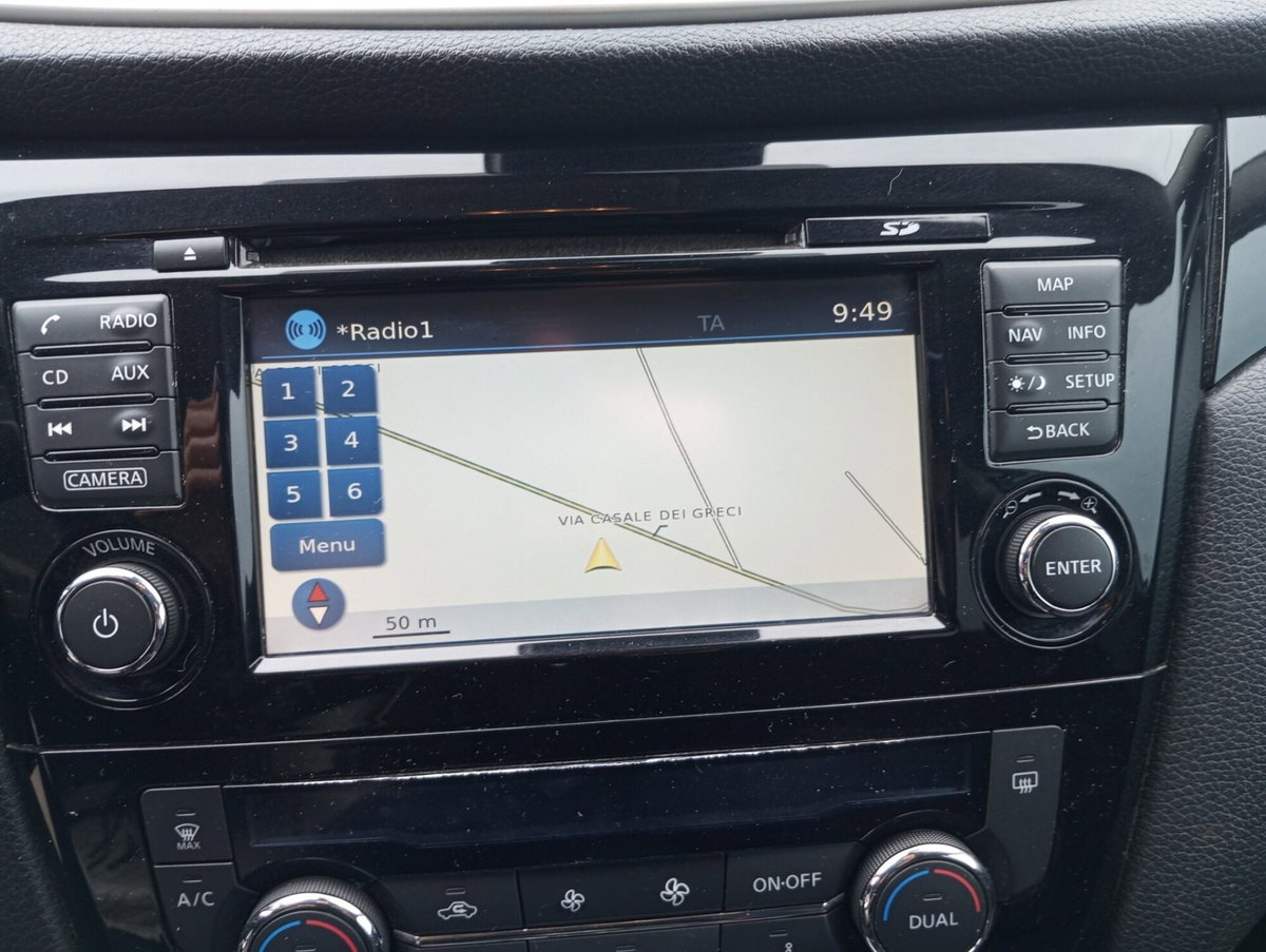 Nissan Qashqai 1.5 dCi Tekna (17)