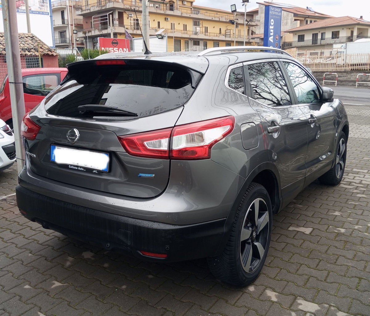 Nissan Qashqai 1.5 dCi Tekna (9)