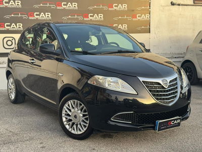 Lancia Ypsilon 1.2 69 CV 5 porte Gold usata