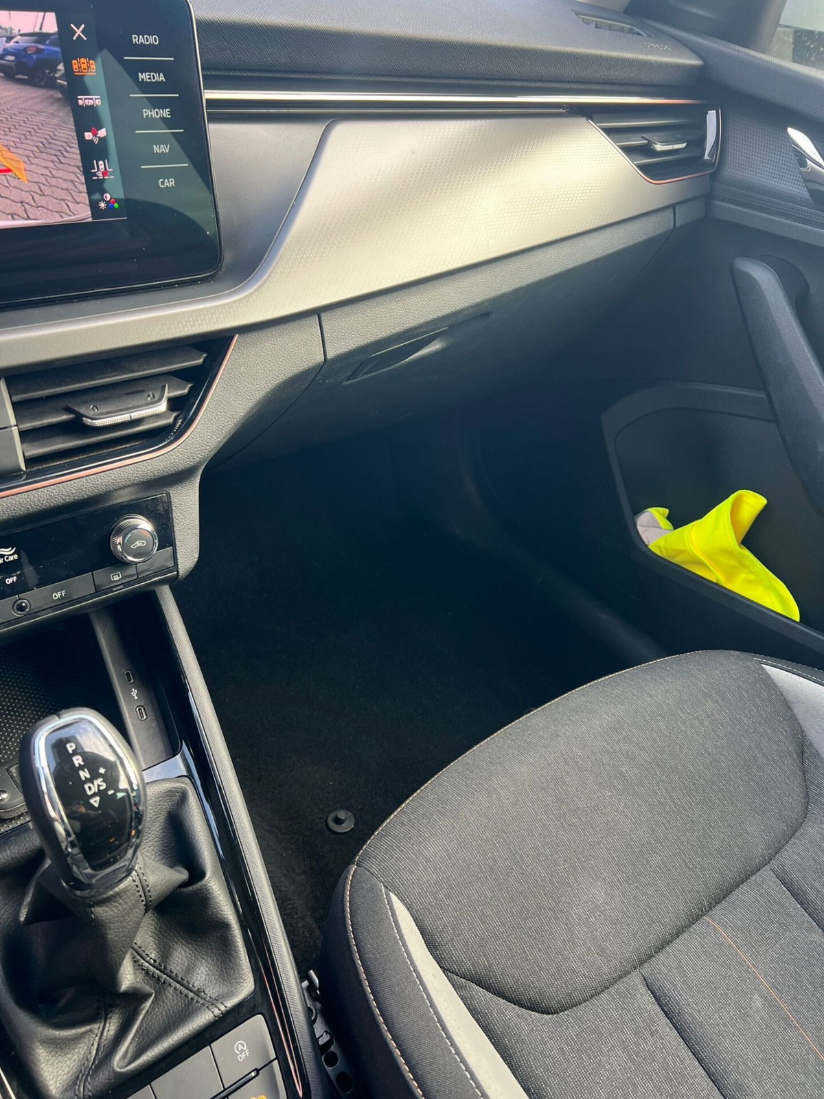 Skoda Kamiq 1.5 TSI ACT DSG Monte Carlo (13)