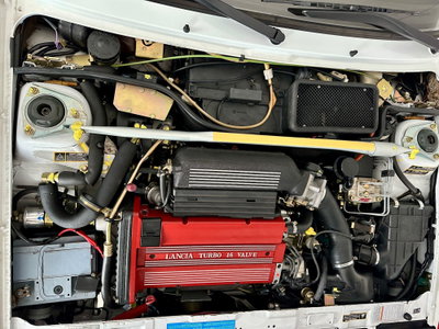 Lancia Delta turbo 16V HF integrale (16)
