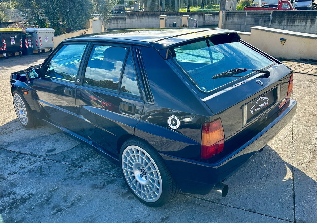Lancia Delta turbo 16V cat HF integrale Edizione Speciale (12)