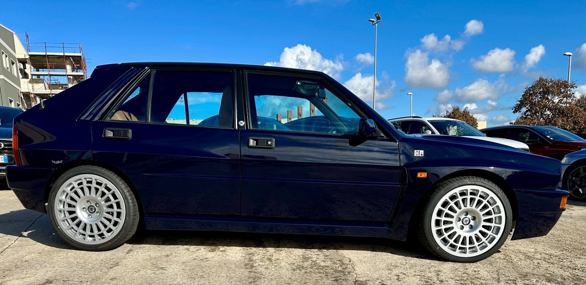 Lancia Delta turbo 16V cat HF integrale Edizione Speciale (6)