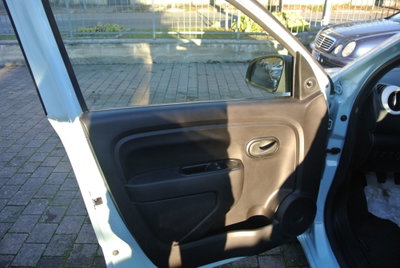 Renault Twingo SCe 65 CV Life (9)