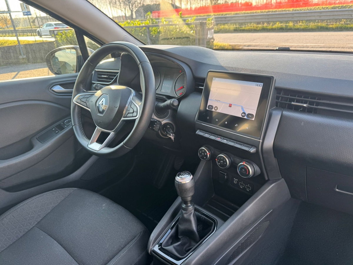 Renault Clio TCe 90 CV 5 porte Business (14)