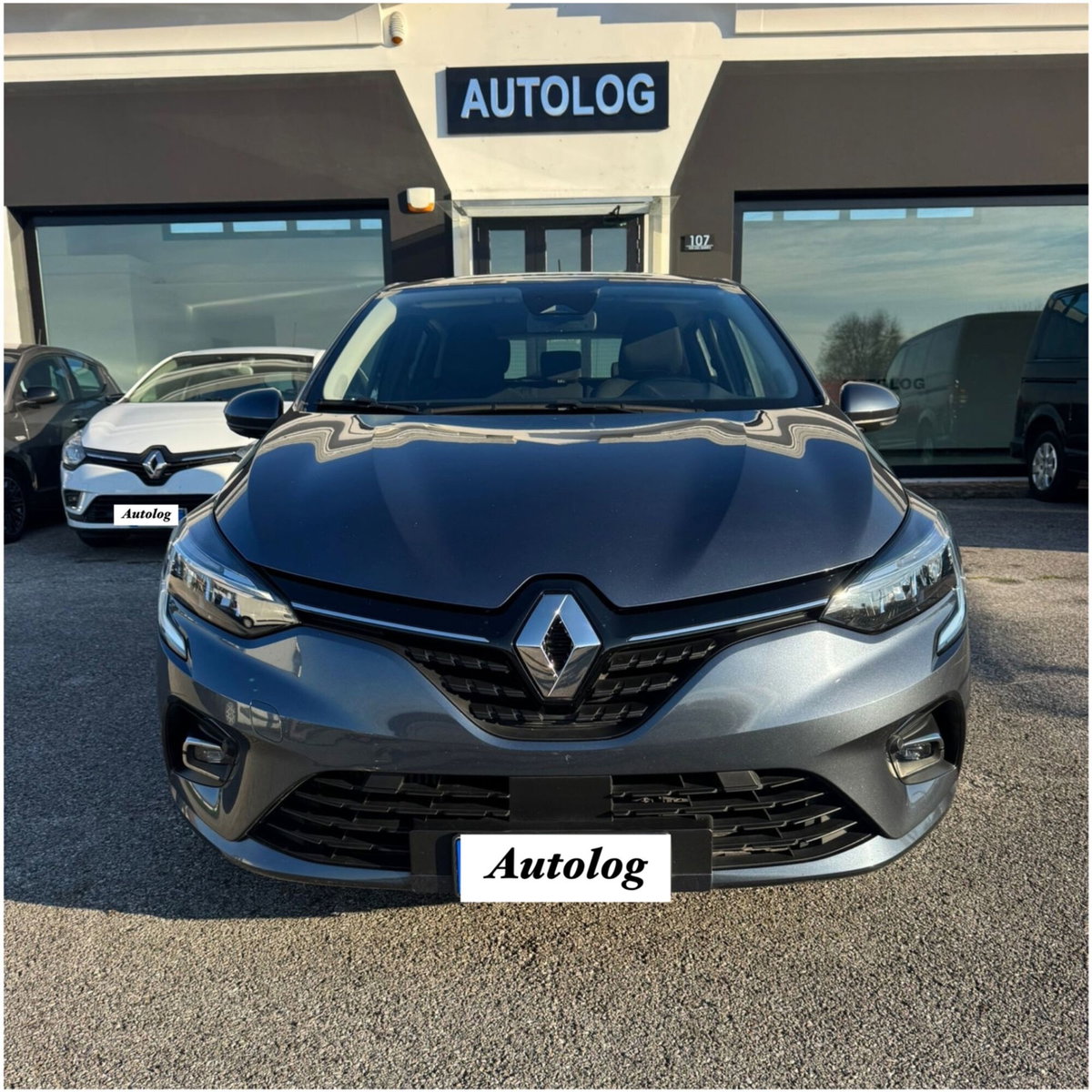 Renault Clio TCe 90 CV 5 porte Business (17)