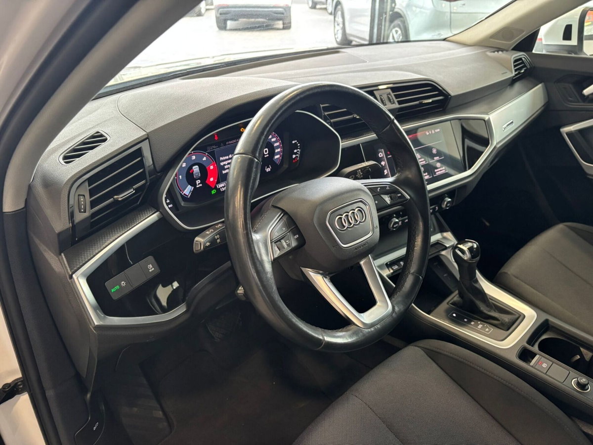 Audi Q3 Sportback 35 TDI quattro S tronic Business Plus (16)