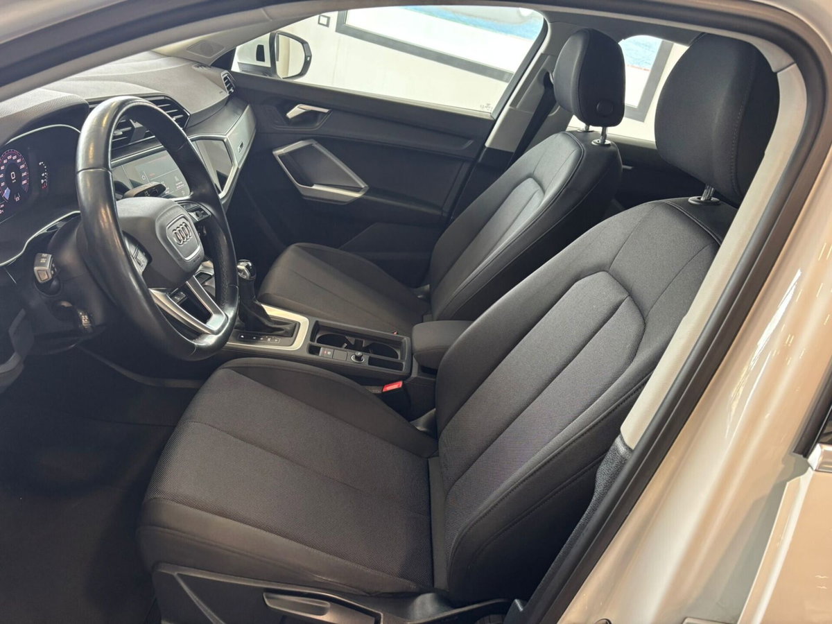 Audi Q3 Sportback 35 TDI quattro S tronic Business Plus (18)