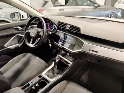 Audi Q3 Sportback 35 TDI quattro S tronic Business Plus (19)
