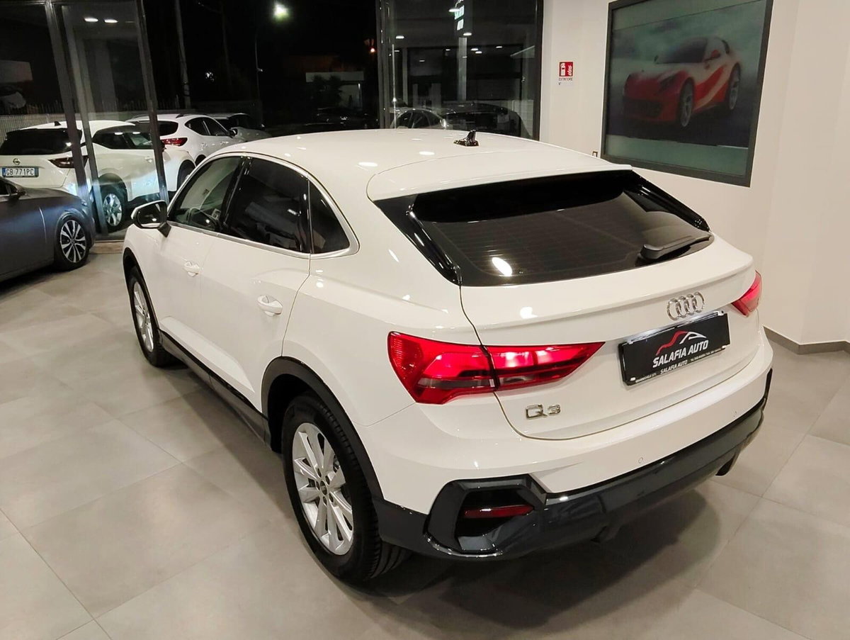 Audi Q3 Sportback 35 TDI quattro S tronic Business Plus (3)
