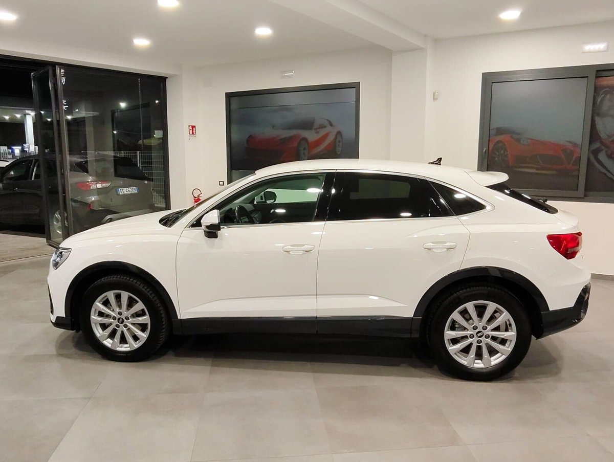 Audi Q3 Sportback 35 TDI quattro S tronic Business Plus (4)