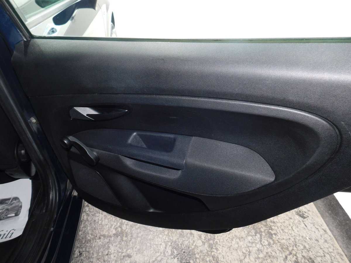 Fiat Grande Punto 1.2 5 porte Actual (14)