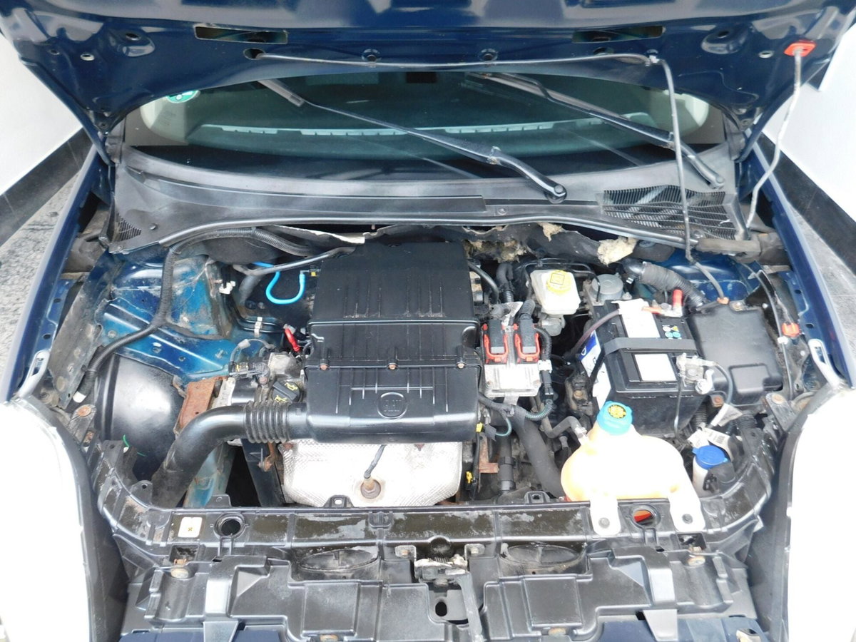 Fiat Grande Punto 1.2 5 porte Actual (17)