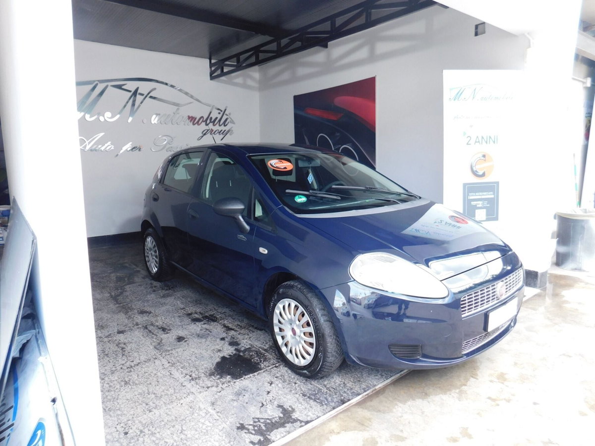 Fiat Grande Punto 1.2 5 porte Actual (2)