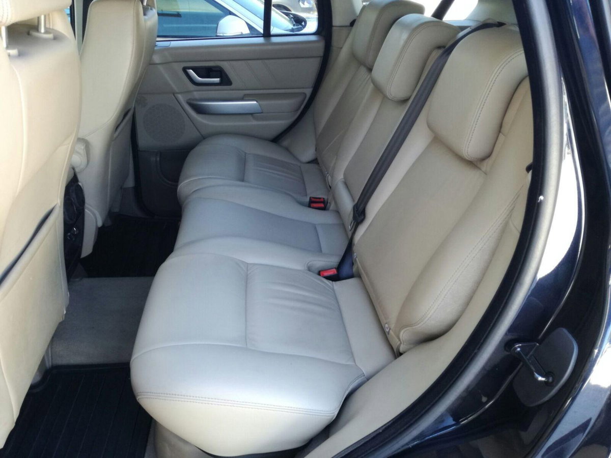 Land Rover Range Rover Sport 3.6 TDV8 HSE (11)