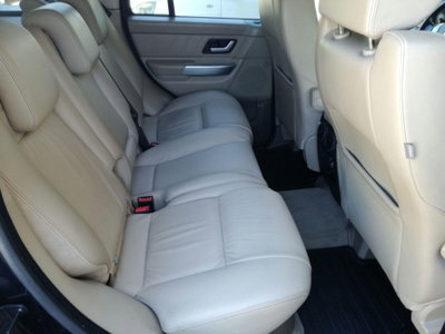 Land Rover Range Rover Sport 3.6 TDV8 HSE (13)