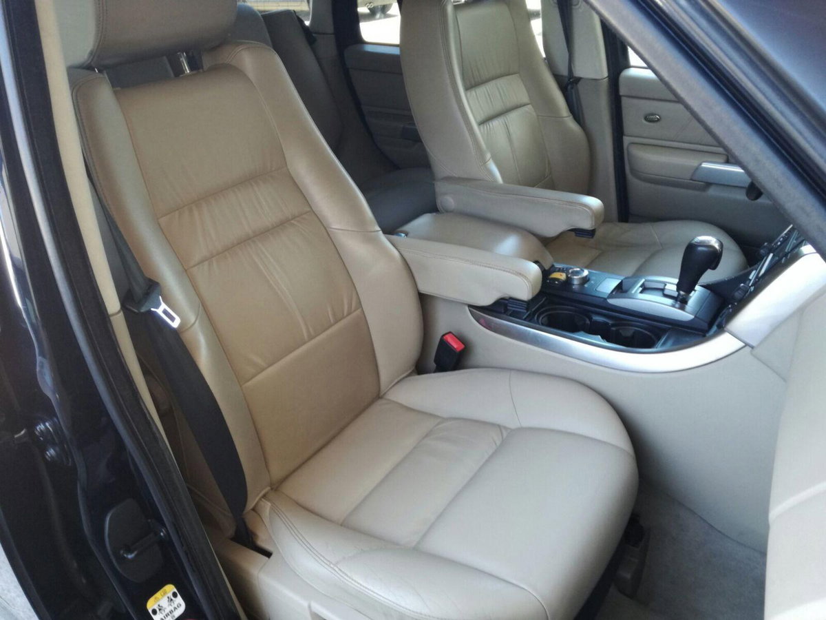 Land Rover Range Rover Sport 3.6 TDV8 HSE (14)