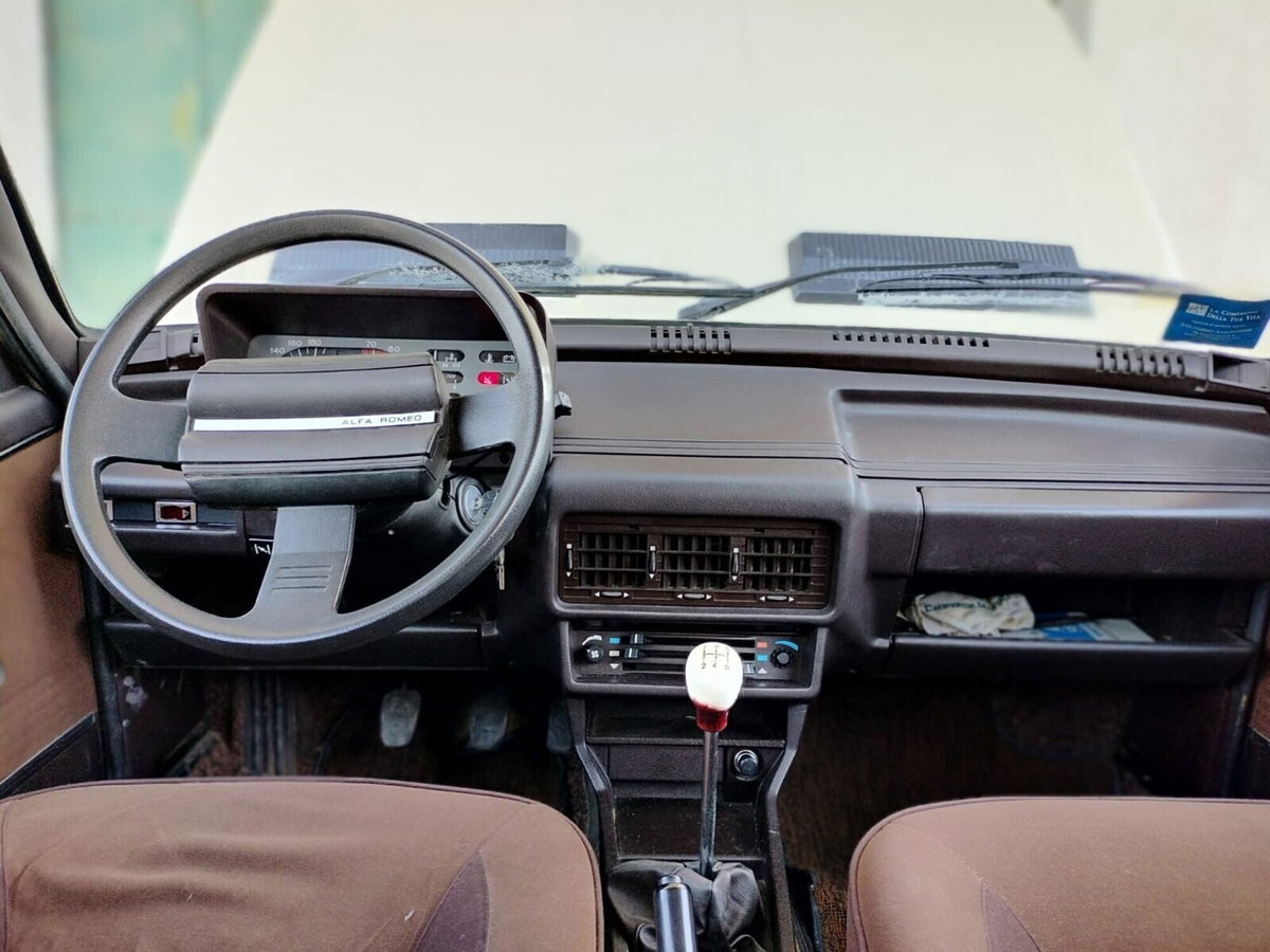Alfa Romeo Giulietta 1.6 (8)