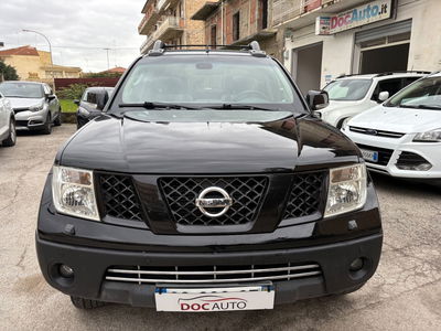 Nissan Navara 2.5 dCi 4 porte Double Cab Platinum