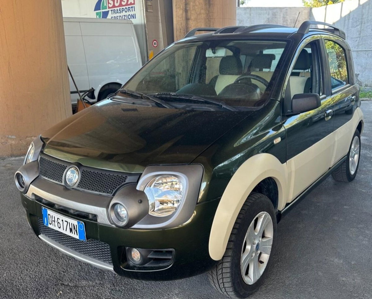 Fiat Panda 1.3 MJT 16V DPF 4x4 Cross (2)