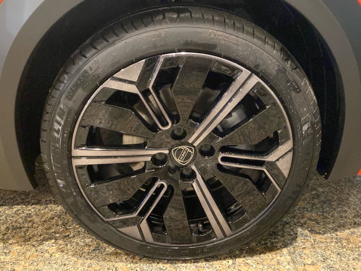 Lancia Ypsilon 1.2 mhev HF Line 110cv e-dct (15)