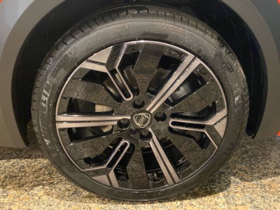 Lancia Ypsilon 1.2 mhev HF Line 110cv e-dct (15)