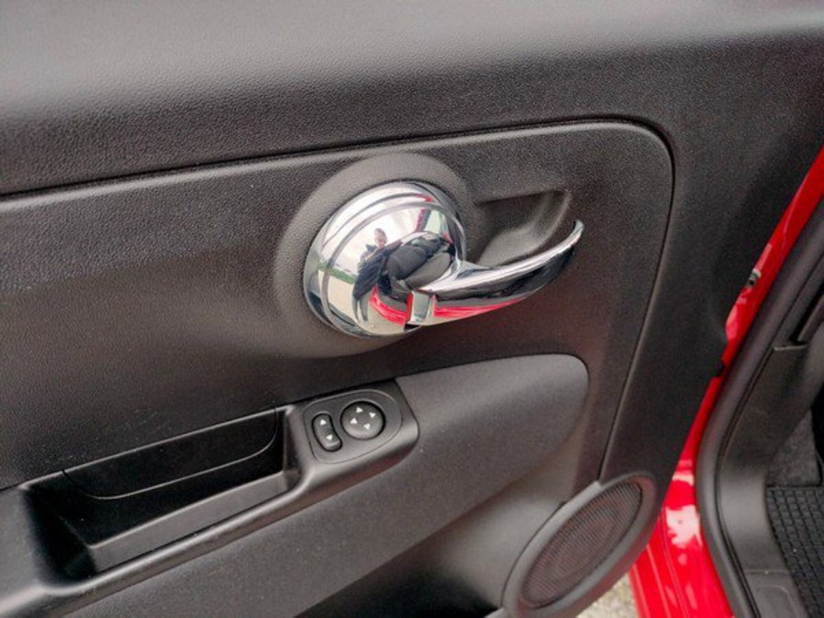 Fiat 500C Cabrio 1.0 Hybrid Connect (10)