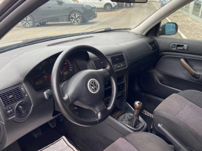 Volkswagen Golf 1.8 turbo 20V cat 5p. GTI (11)