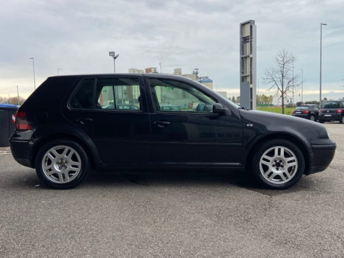 Volkswagen Golf 1.8 turbo 20V cat 5p. GTI (7)