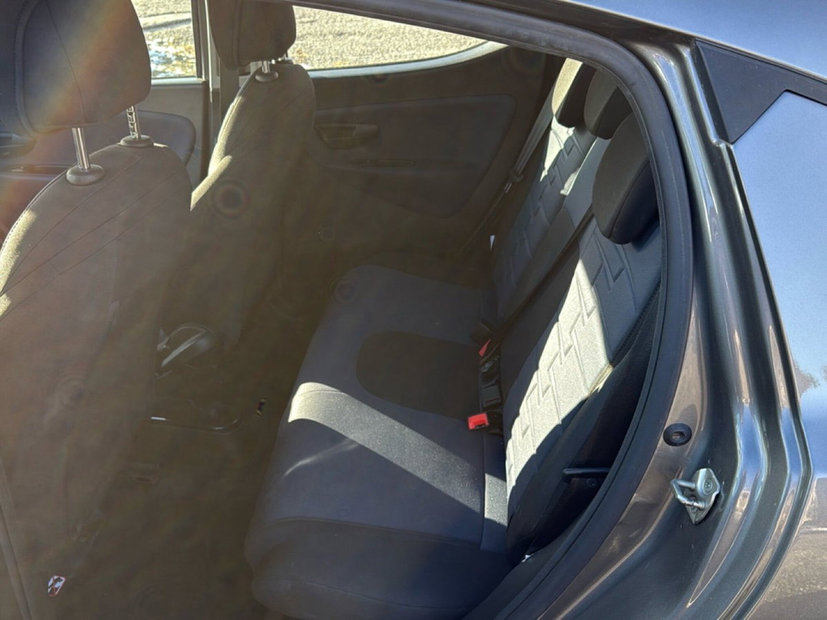 Lancia Ypsilon 1.0 FireFly 5 porte S&S Hybrid Ecochic UnYca (5)