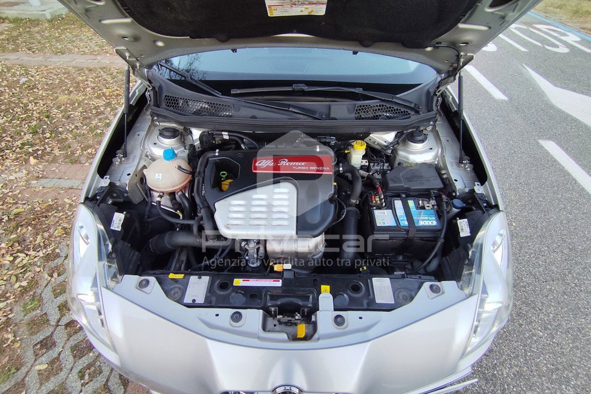 Alfa Romeo Giulietta 1.4 Turbo Distinctive 120cv (14)