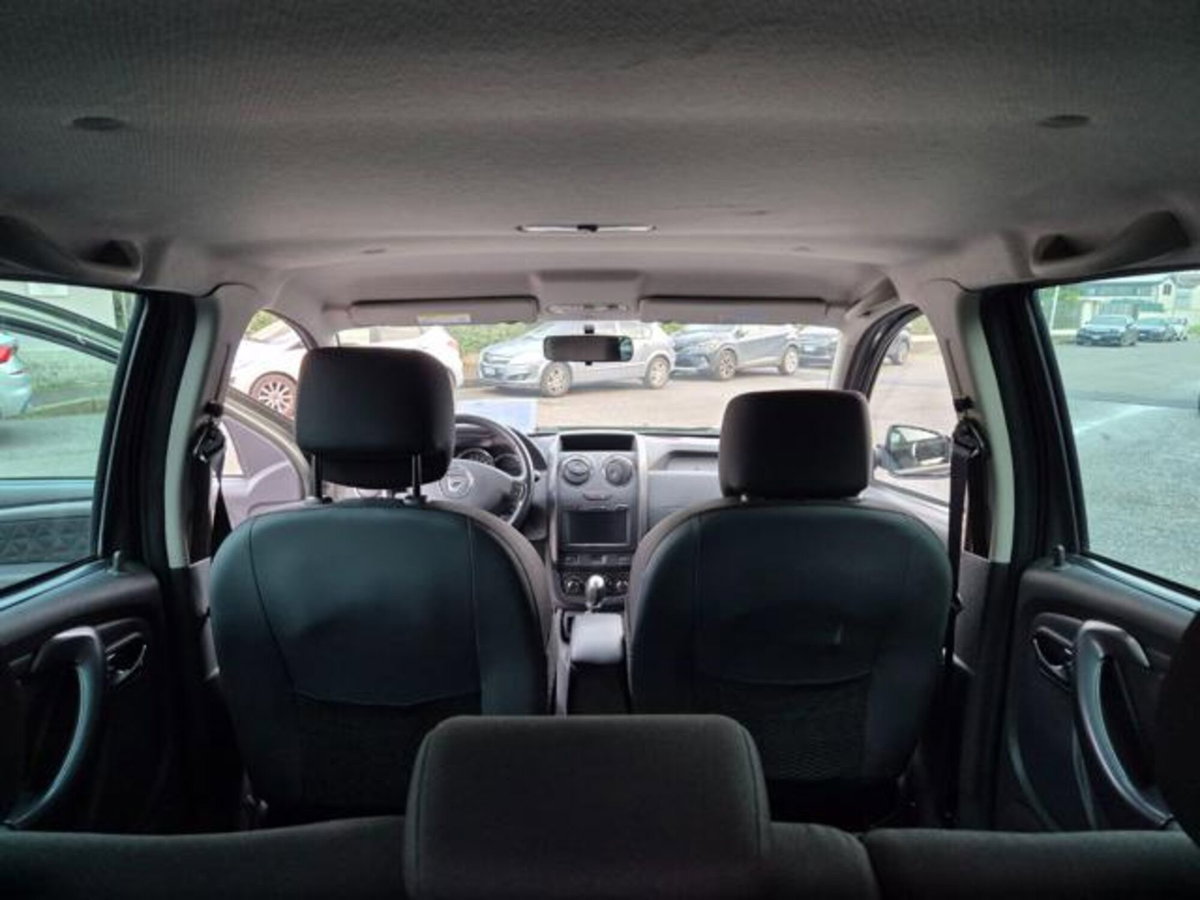 Dacia Duster 1.5 dCi 110CV Start&Stop 4x2 Lauréate (15)