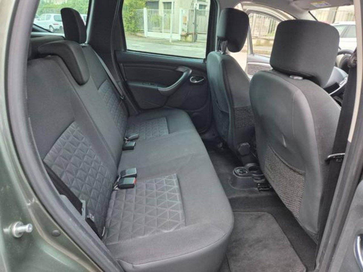 Dacia Duster 1.5 dCi 110CV Start&Stop 4x2 Lauréate (16)