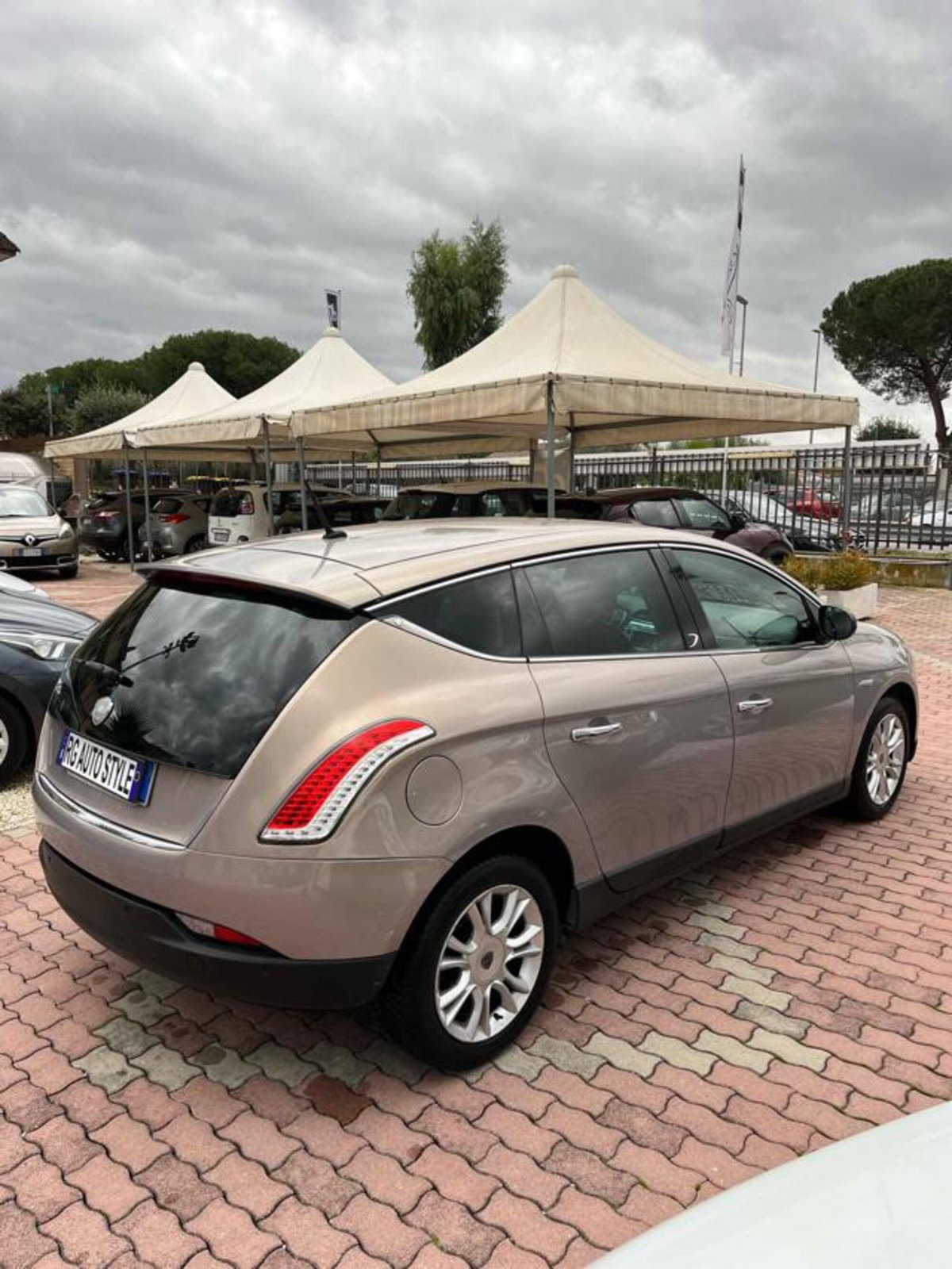 Lancia Delta 1.6 MJT DPF Selectronic Gold (6)